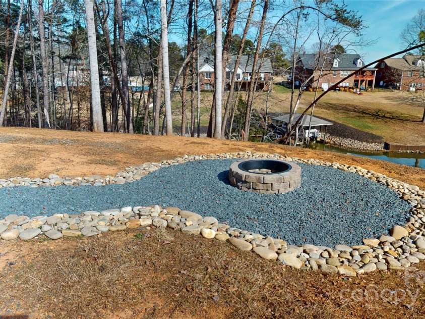 22970 Lake Tillery Road, Albemarle, NC 28001.  MLS# CAR4239926, YatesRealty ID 22403. 