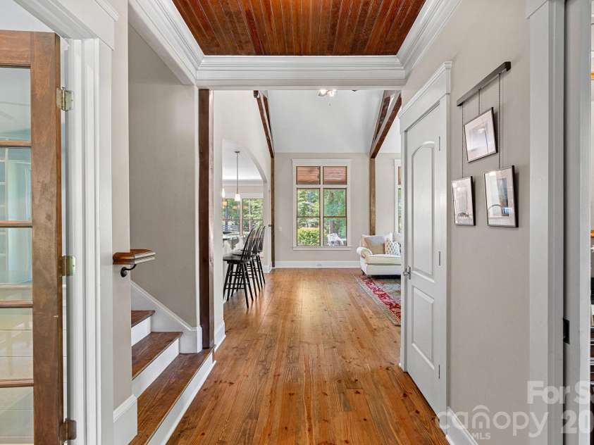 236 Tuskarora Trail, Mooresville, NC 28117.  MLS# CAR4370396, YatesRealty ID 22403. 