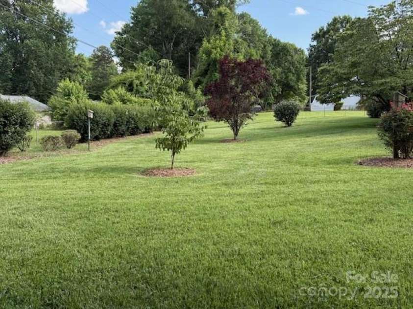1116 Fieldstone Road, Mooresville, NC 28115.  MLS# CAR4271670, YatesRealty ID 22404. Backyard