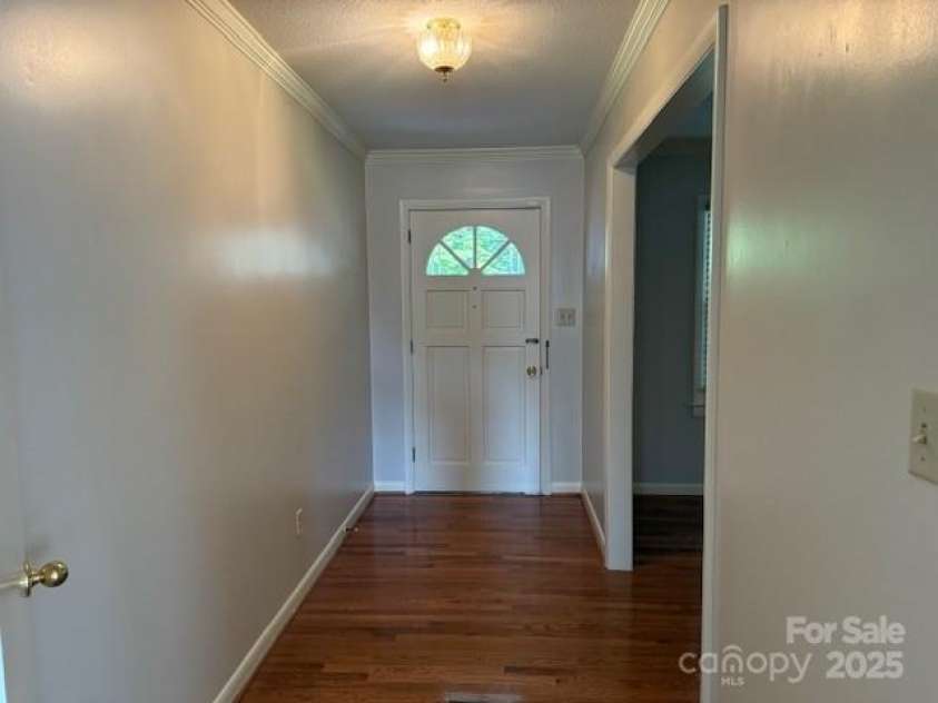 1116 Fieldstone Road, Mooresville, NC 28115.  MLS# CAR4271670, YatesRealty ID 22404. Foyer