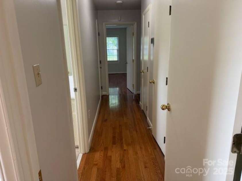 1116 Fieldstone Road, Mooresville, NC 28115.  MLS# CAR4271670, YatesRealty ID 22404. Hallway