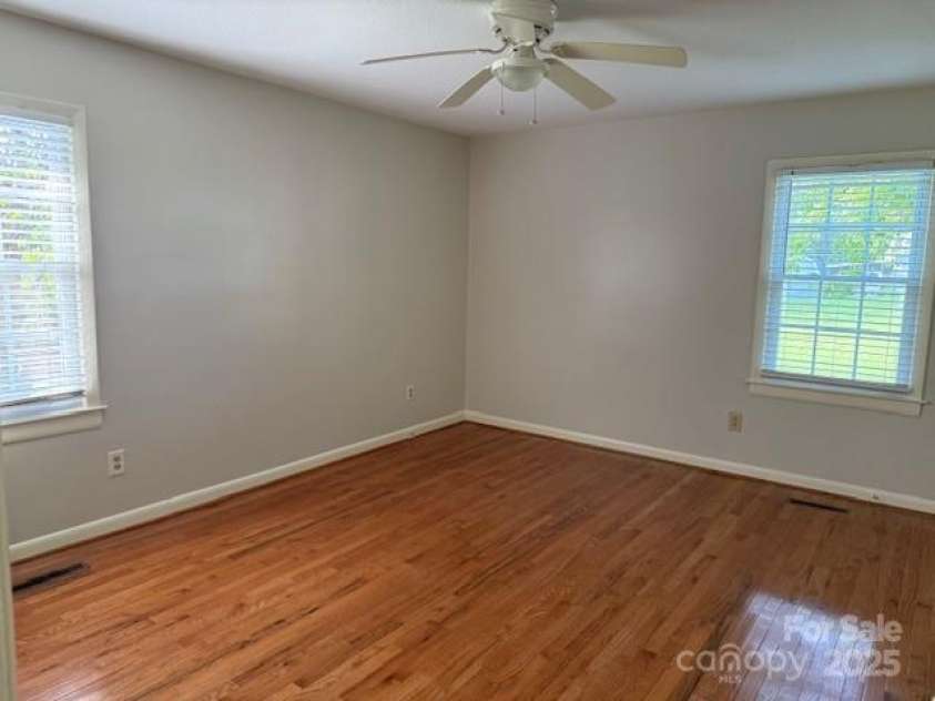 1116 Fieldstone Road, Mooresville, NC 28115.  MLS# CAR4271670, YatesRealty ID 22404. Primary Bedroom