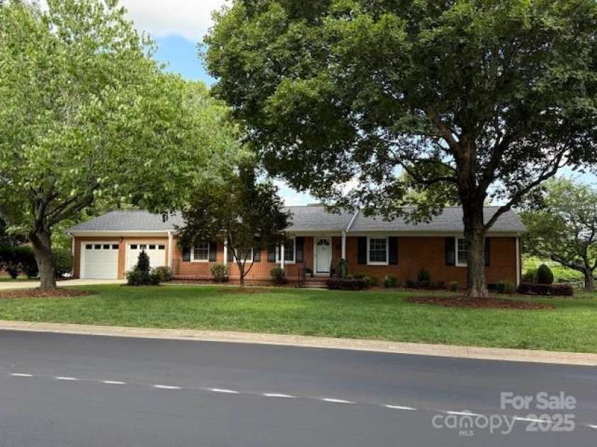 1116 Fieldstone Road, Mooresville, NC 28115.  MLS# CAR4271670, YatesRealty ID 22404. View from across street