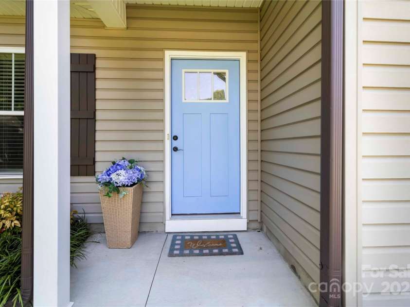 117 Franklin Street, Clover, SC 29710.  MLS# CAR4273936, YatesRealty ID 22405. 