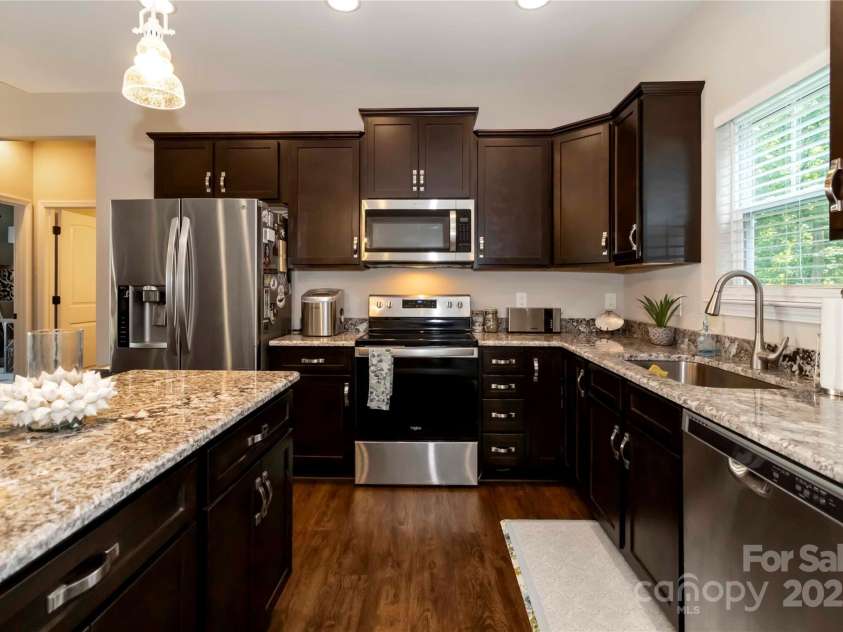 117 Franklin Street, Clover, SC 29710.  MLS# CAR4273936, YatesRealty ID 22405. 