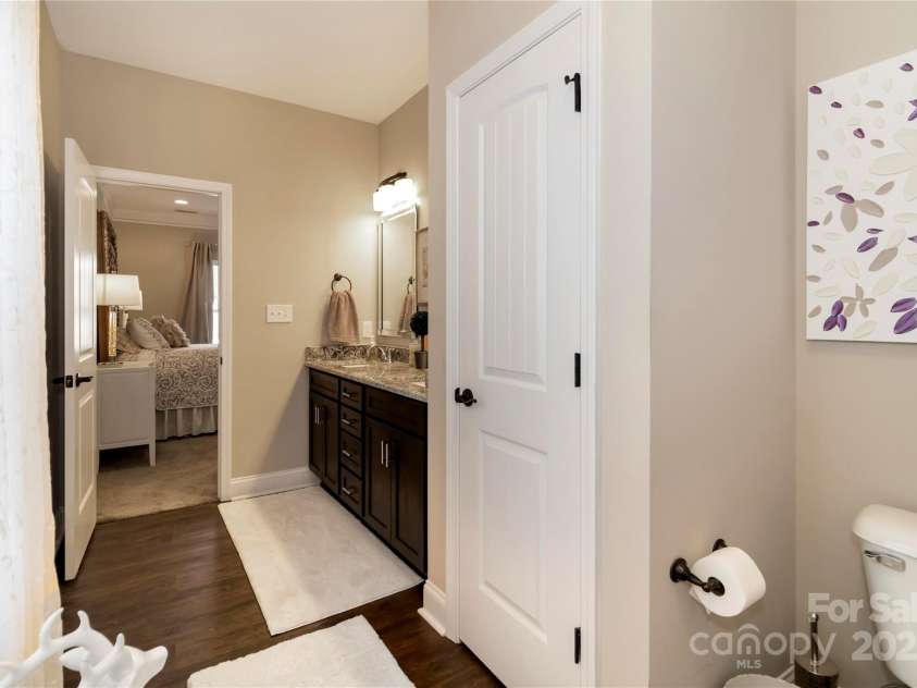 117 Franklin Street, Clover, SC 29710.  MLS# CAR4273936, YatesRealty ID 22405. 