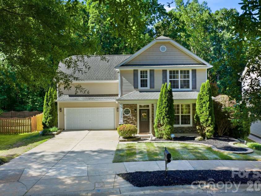 12928 Windy Lea Lane, Huntersville, NC 28078.  MLS# CAR4377036, YatesRealty ID 22405. 