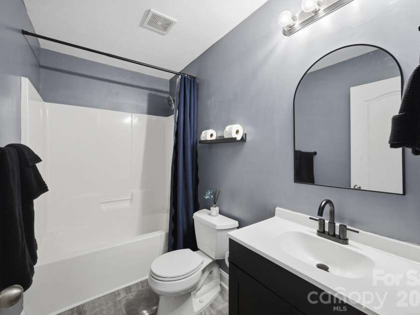 12928 Windy Lea Lane, Huntersville, NC 28078.  MLS# CAR4377036, YatesRealty ID 22405. 