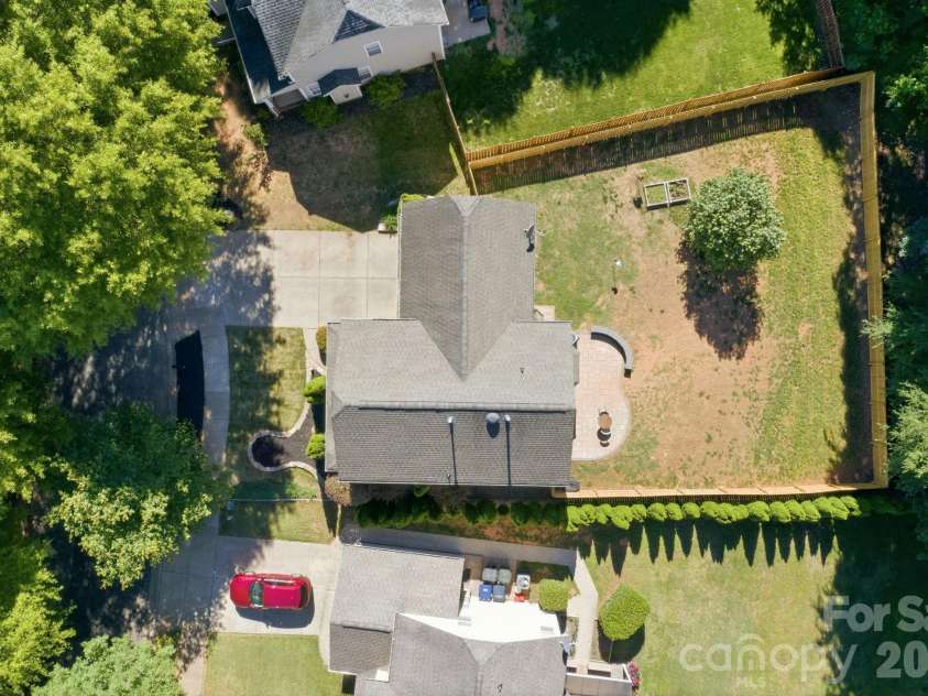 12928 Windy Lea Lane, Huntersville, NC 28078.  MLS# CAR4377036, YatesRealty ID 22405. 