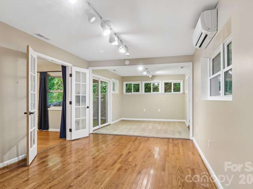 224 Highlands Loop, Maggie Valley, NC 28751.  MLS# CAR4377562, YatesRealty ID 22406. 