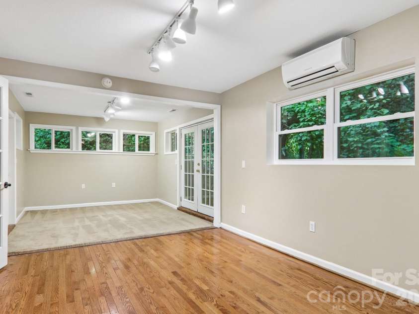 224 Highlands Loop, Maggie Valley, NC 28751.  MLS# CAR4377562, YatesRealty ID 22406. 