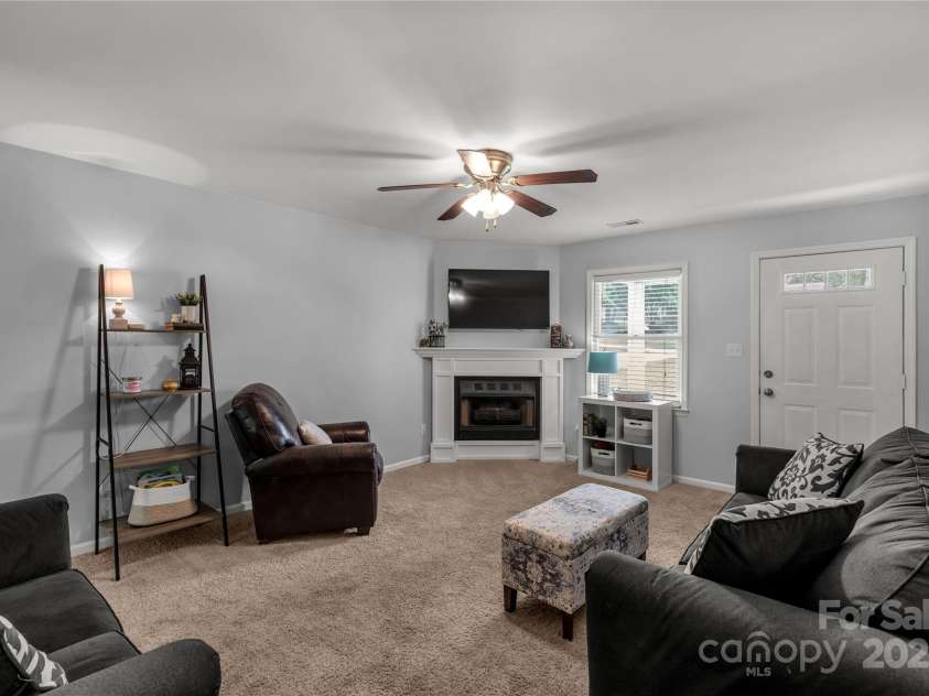 2460 Prince Drive, Lancaster, SC 29720.  MLS# CAR4274942, YatesRealty ID 22406. 