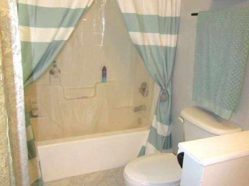 402 Trillium Court, Conover, NC 28613.  MLS# CAR4379930, YatesRealty ID 22408. Master bath 1