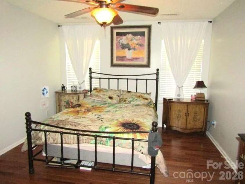 402 Trillium Court, Conover, NC 28613.  MLS# CAR4379930, YatesRealty ID 22408. Master bed