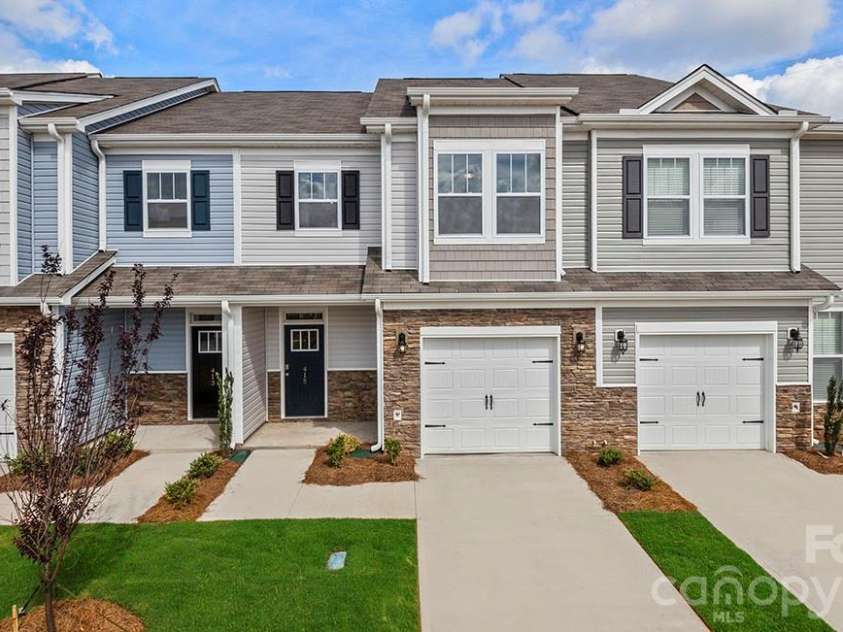 384 Creekview Road, Hendersonville, NC 28792.  MLS# CAR4336728, YatesRealty ID 2241. Photos are representative