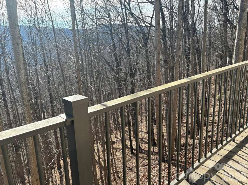 700 Summit Road, Tryon, NC 28782.  MLS# CAR4344125, YatesRealty ID 2241. 