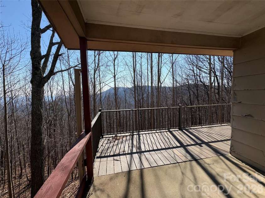 700 Summit Road, Tryon, NC 28782.  MLS# CAR4344125, YatesRealty ID 2241. 
