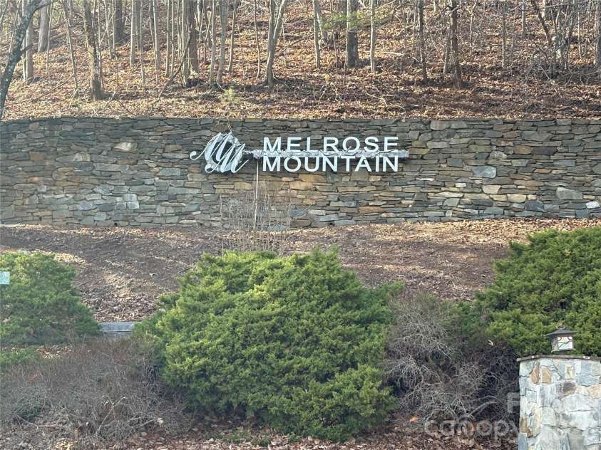 700 Summit Road, Tryon, NC 28782.  MLS# CAR4344125, YatesRealty ID 2241. 