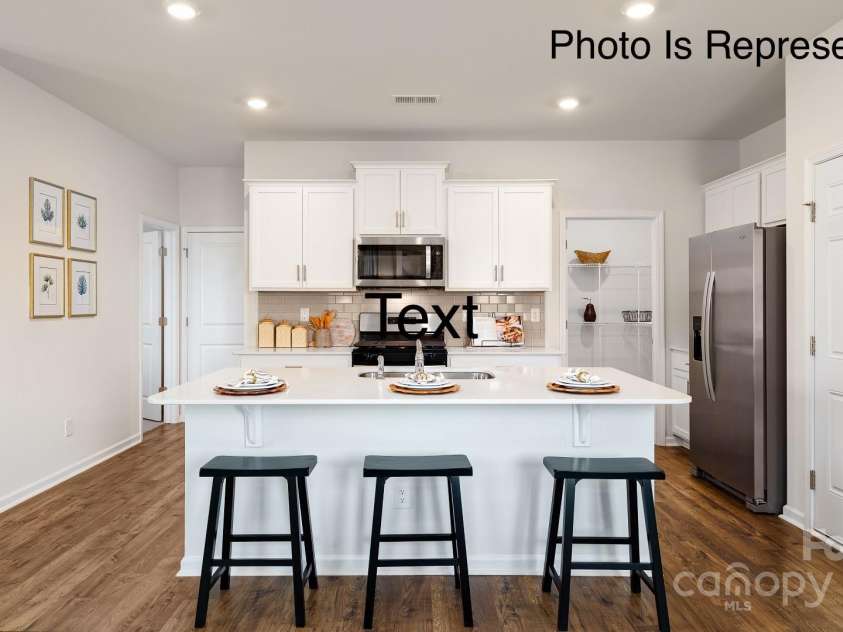 222 Giant Oak Avenue, Statesville, NC 28677.  MLS# CAR4254263, YatesRealty ID 22410. 