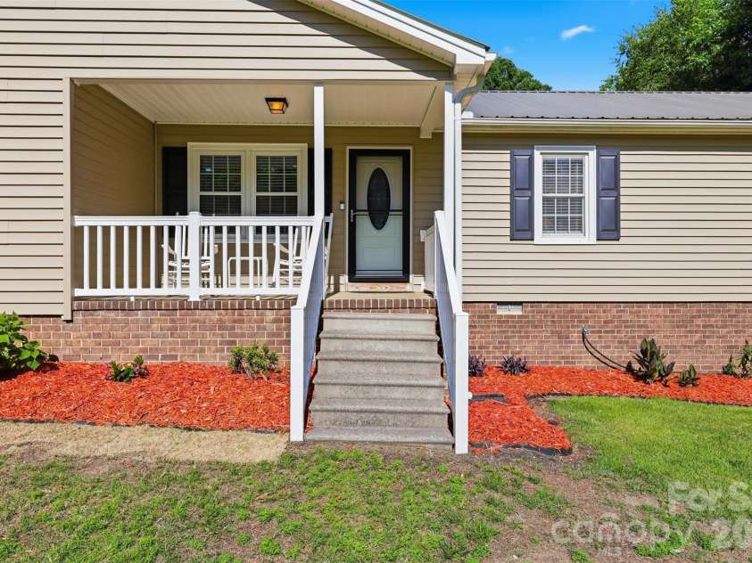 4344 Walker Road, Rock Hill, SC 29730.  MLS# CAR4382212, YatesRealty ID 22410. 