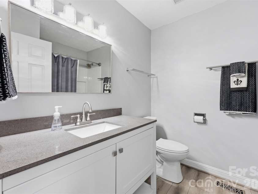 4344 Walker Road, Rock Hill, SC 29730.  MLS# CAR4382212, YatesRealty ID 22410. Guest bathroom