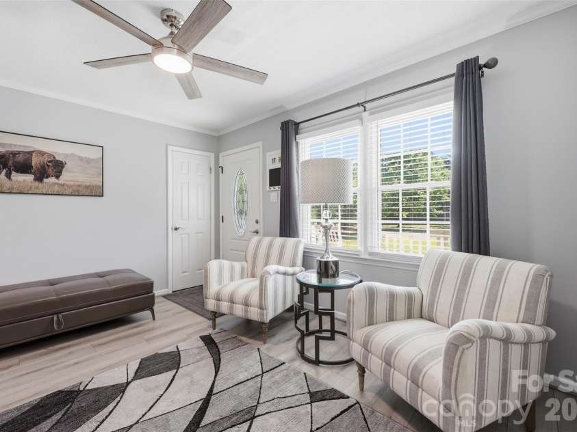4344 Walker Road, Rock Hill, SC 29730.  MLS# CAR4382212, YatesRealty ID 22410. Sitting room