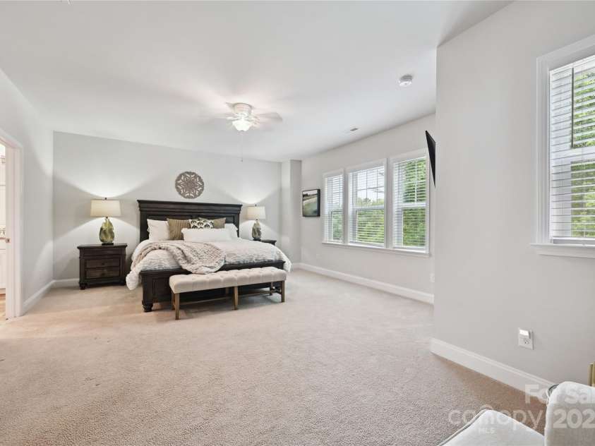 10022 Wayfair Meadow Court, Charlotte, NC 28277.  MLS# CAR4267578, YatesRealty ID 22411. 