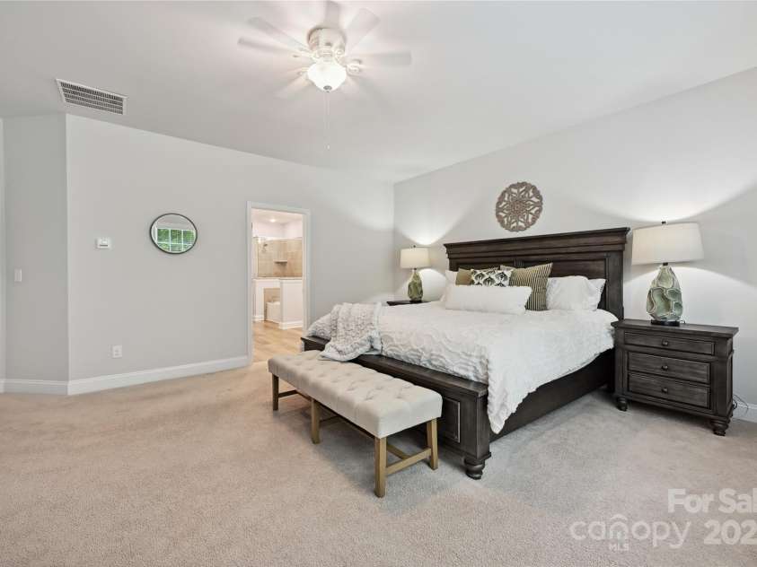 10022 Wayfair Meadow Court, Charlotte, NC 28277.  MLS# CAR4267578, YatesRealty ID 22411. 