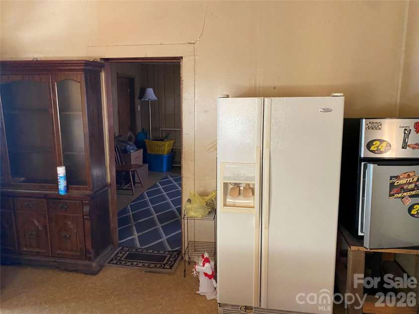 306 Howell Street, Cherryville, NC 28021.  MLS# CAR4381800, YatesRealty ID 22411. Kitchen