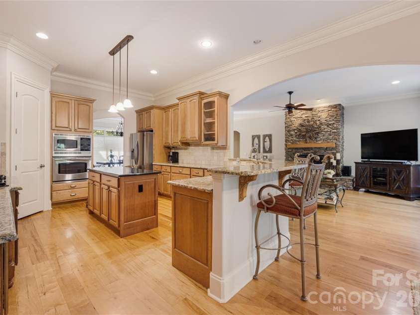 3946 Lake Spring Cove Court, Denver, NC 28037.  MLS# CAR4382283, YatesRealty ID 22412. 