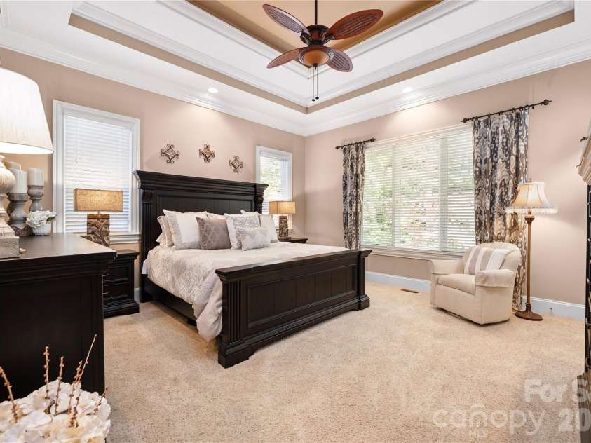 3946 Lake Spring Cove Court, Denver, NC 28037.  MLS# CAR4382283, YatesRealty ID 22412. 