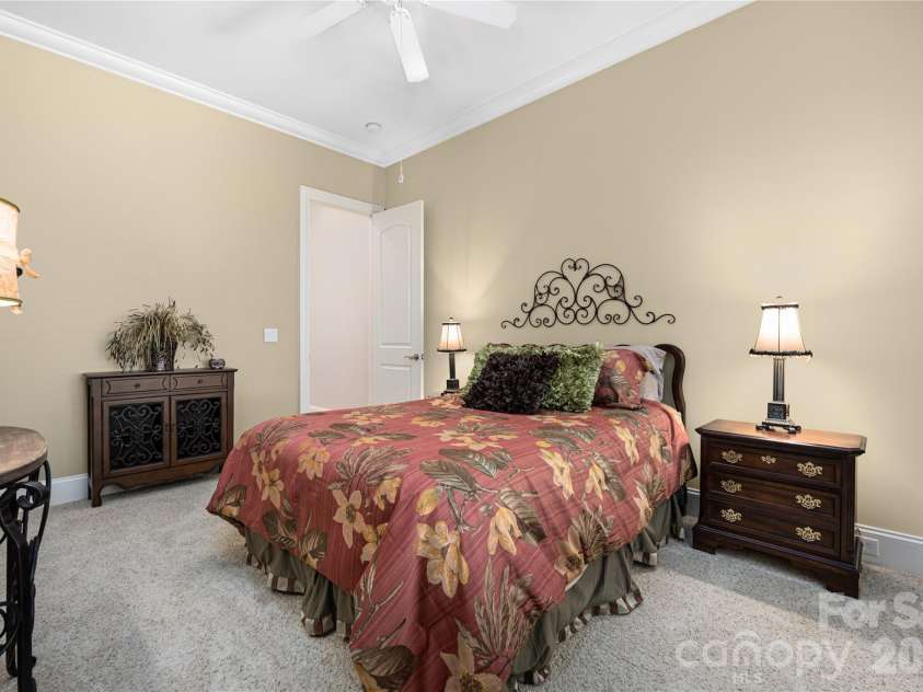 3946 Lake Spring Cove Court, Denver, NC 28037.  MLS# CAR4382283, YatesRealty ID 22412. 