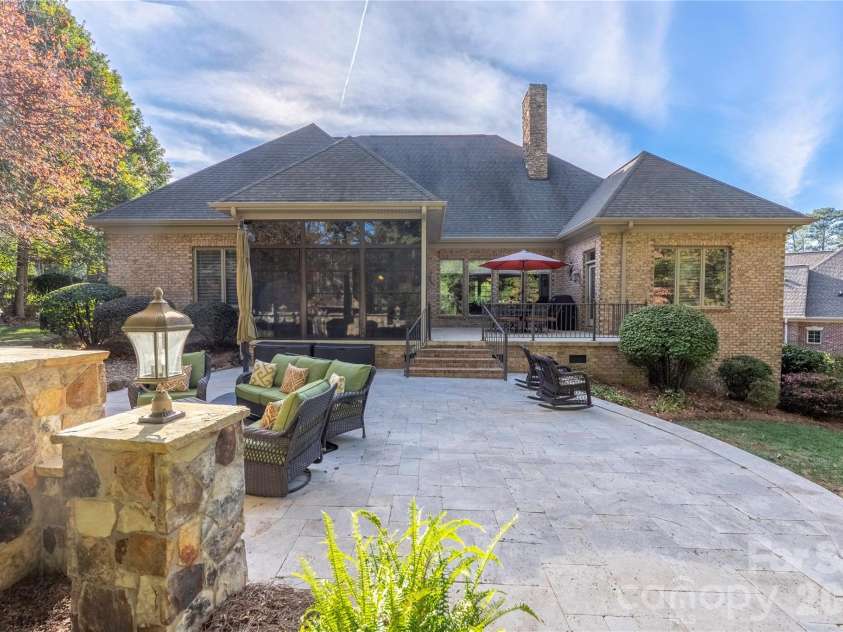 3946 Lake Spring Cove Court, Denver, NC 28037.  MLS# CAR4382283, YatesRealty ID 22412. 