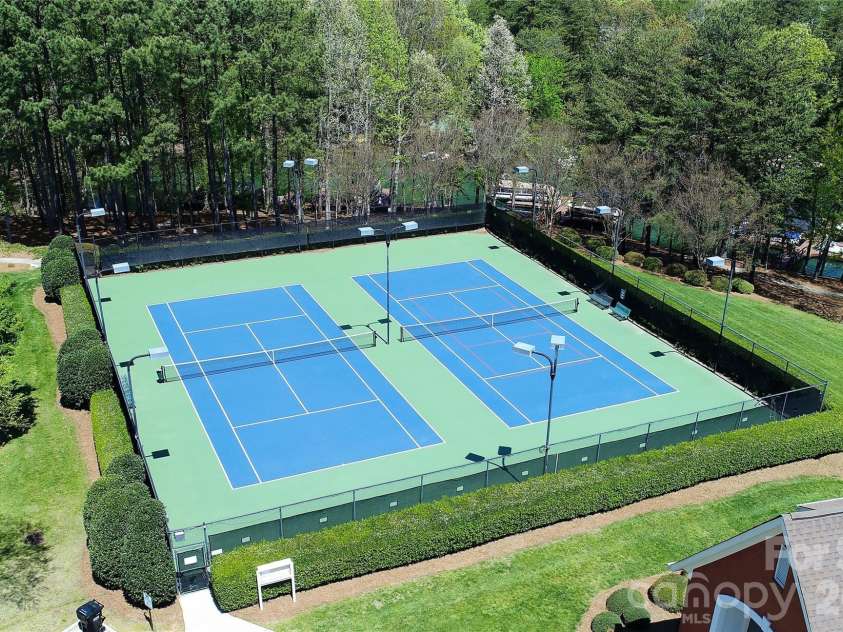 3946 Lake Spring Cove Court, Denver, NC 28037.  MLS# CAR4382283, YatesRealty ID 22412. 