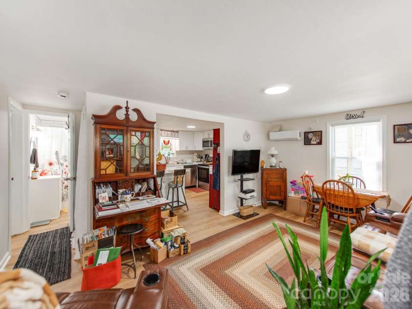 102 Lanier Street, Mount Holly, NC 28120.  MLS# CAR4381690, YatesRealty ID 22413. 