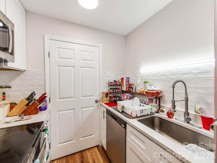 102 Lanier Street, Mount Holly, NC 28120.  MLS# CAR4381690, YatesRealty ID 22413. 