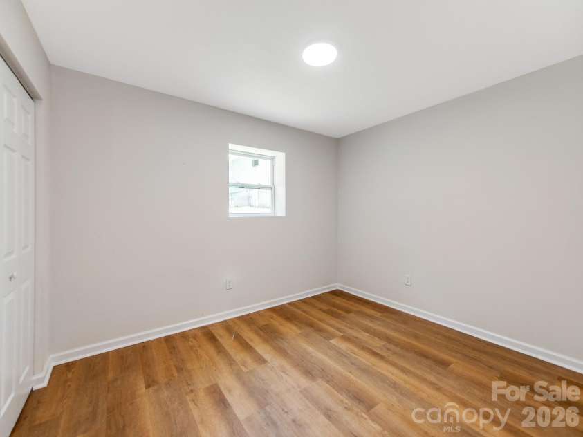 102 Lanier Street, Mount Holly, NC 28120.  MLS# CAR4381690, YatesRealty ID 22413. 