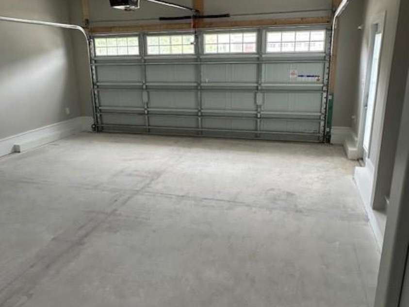 1411 Cottage Green Drive, Monroe, NC 28112.  MLS# CAR4275637, YatesRealty ID 22414. Garage