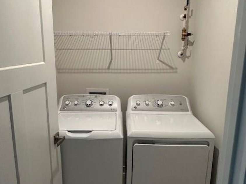 1411 Cottage Green Drive, Monroe, NC 28112.  MLS# CAR4275637, YatesRealty ID 22414. Laundry