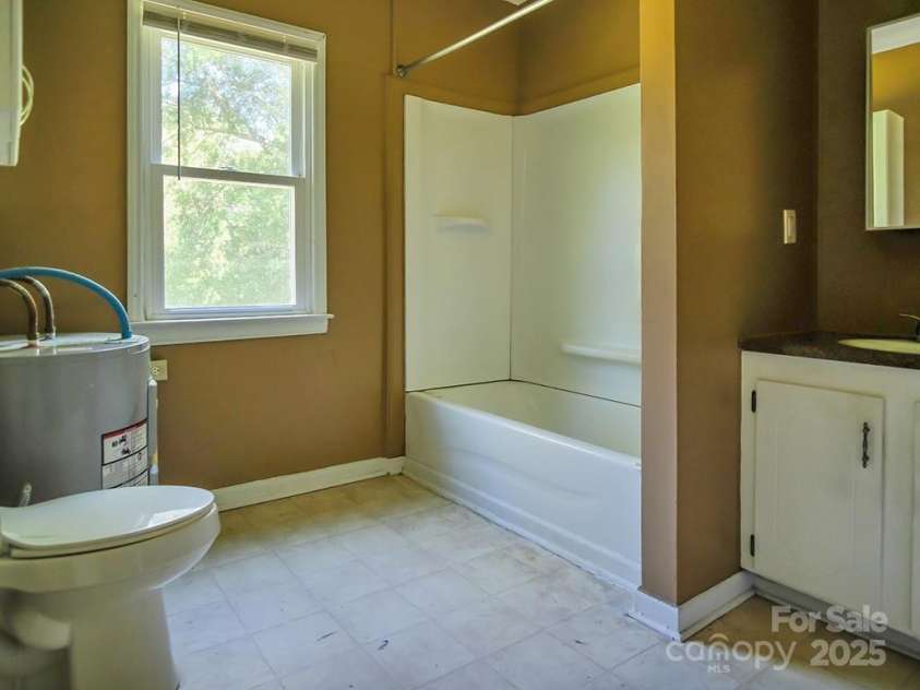 307 Jacob Street, Cherryville, NC 28021.  MLS# CAR4272844, YatesRealty ID 22416. 