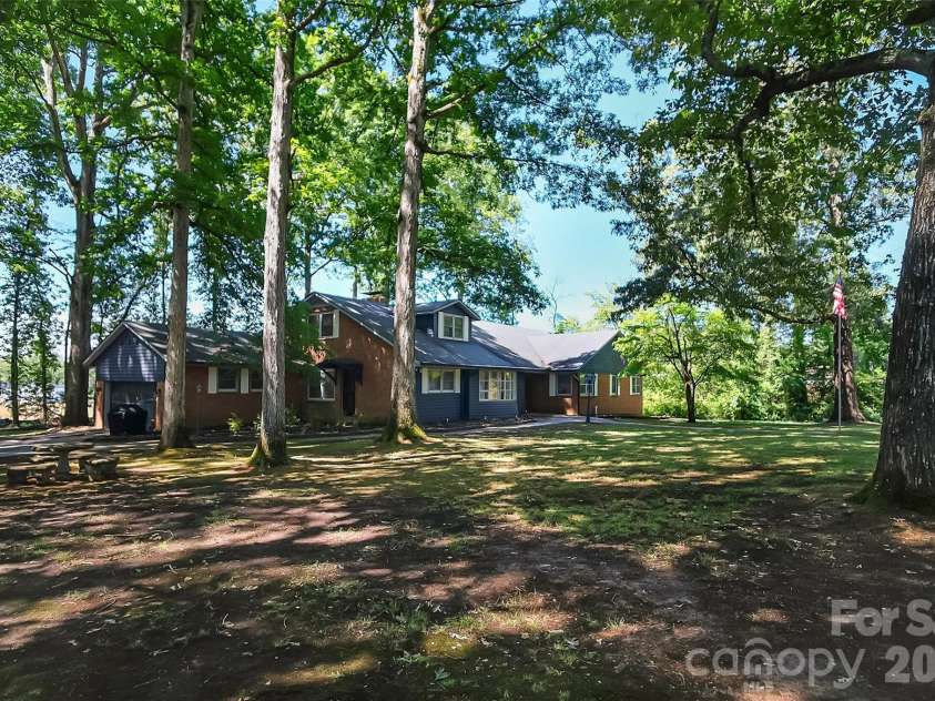 808 Old Mt Holly Road, Stanley, NC 28164.  MLS# CAR4382491, YatesRealty ID 22416. 