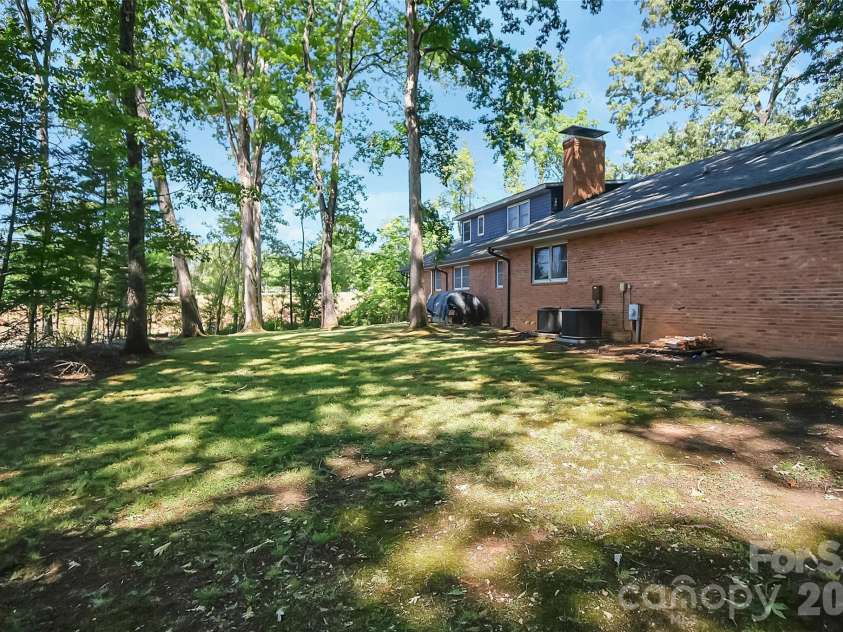808 Old Mt Holly Road, Stanley, NC 28164.  MLS# CAR4382491, YatesRealty ID 22416. 