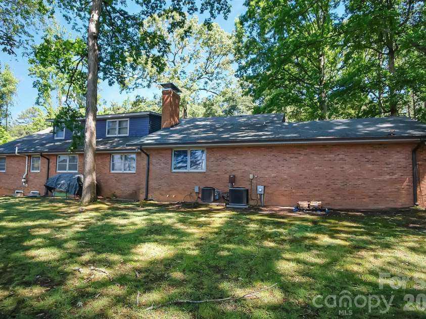 808 Old Mt Holly Road, Stanley, NC 28164.  MLS# CAR4382491, YatesRealty ID 22416. 