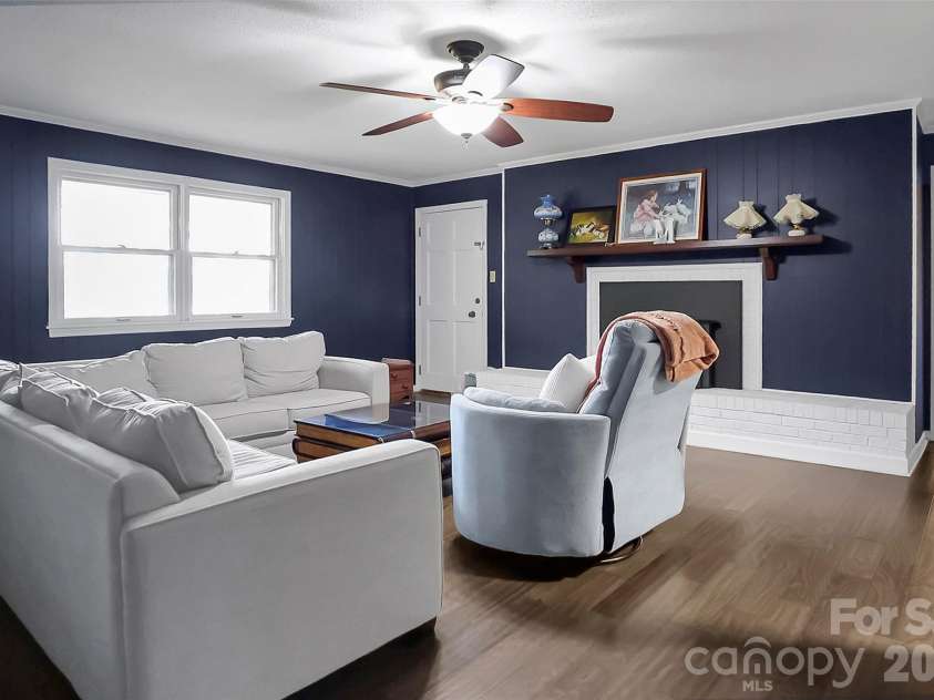 808 Old Mt Holly Road, Stanley, NC 28164.  MLS# CAR4382491, YatesRealty ID 22416. 