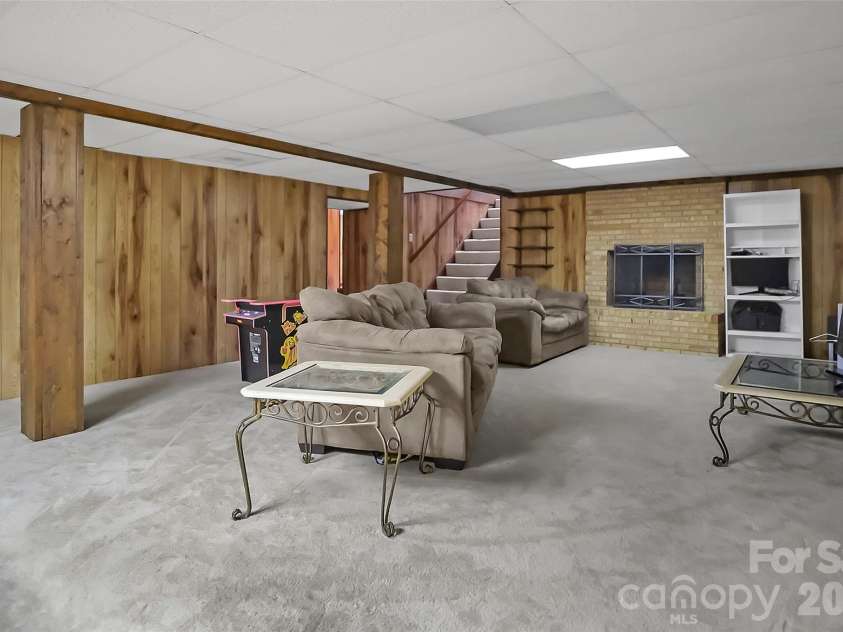 808 Old Mt Holly Road, Stanley, NC 28164.  MLS# CAR4382491, YatesRealty ID 22416. 