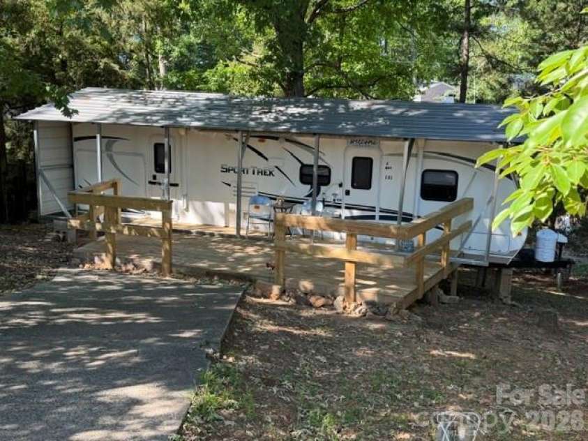 131 Twin Bluff Trail, Mount Gilead, NC 27306.  MLS# CAR4382444, YatesRealty ID 22418. 
