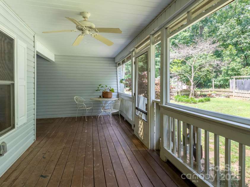 170 Eagle Drive, Salisbury, NC 28144.  MLS# CAR4274556, YatesRealty ID 22419. 