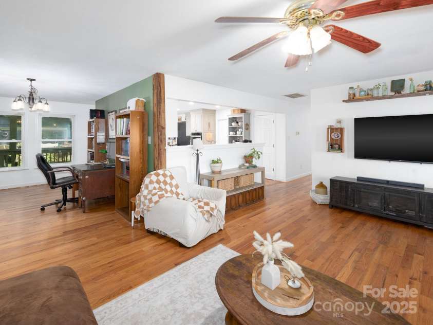 170 Eagle Drive, Salisbury, NC 28144.  MLS# CAR4274556, YatesRealty ID 22419. 