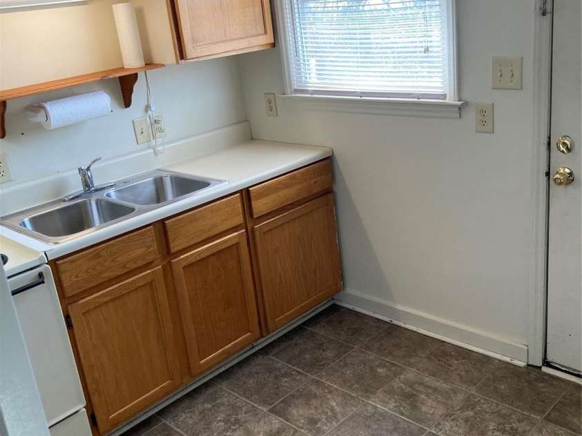 100 Normandy Drive, Morganton, NC 28655.  MLS# CAR4108288, YatesRealty ID 2242. 