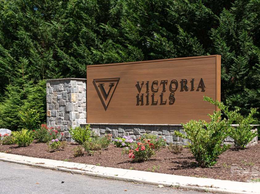 413 Big Hill Drive, Arden, NC 28704.  MLS# CAR4334677, YatesRealty ID 2242. 